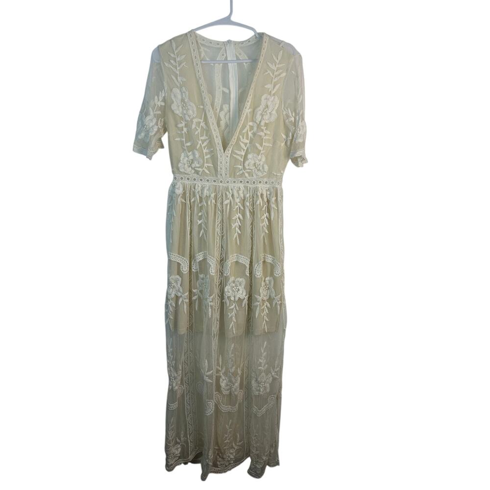 Cloud Nine Women's embroidered dress floral lace detailing sheer cream Small